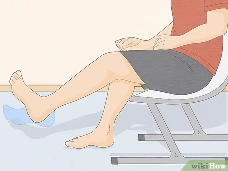 11 Ways to Stretch Your Ankles - wikiHow Fitness